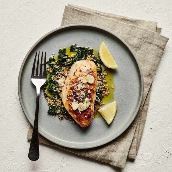 Chicken with Sautéed Spinach and Quinoa
