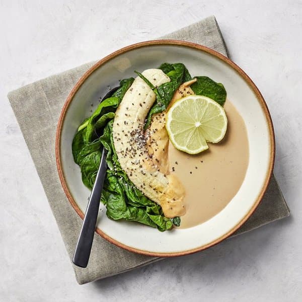 Spinach, Banana, and Almond Butter Smoothie Bowl