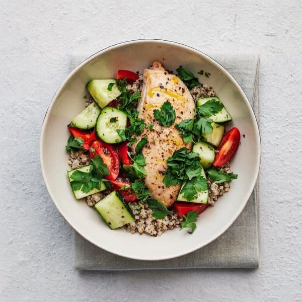 Chicken and Vegetable Quinoa Bowl