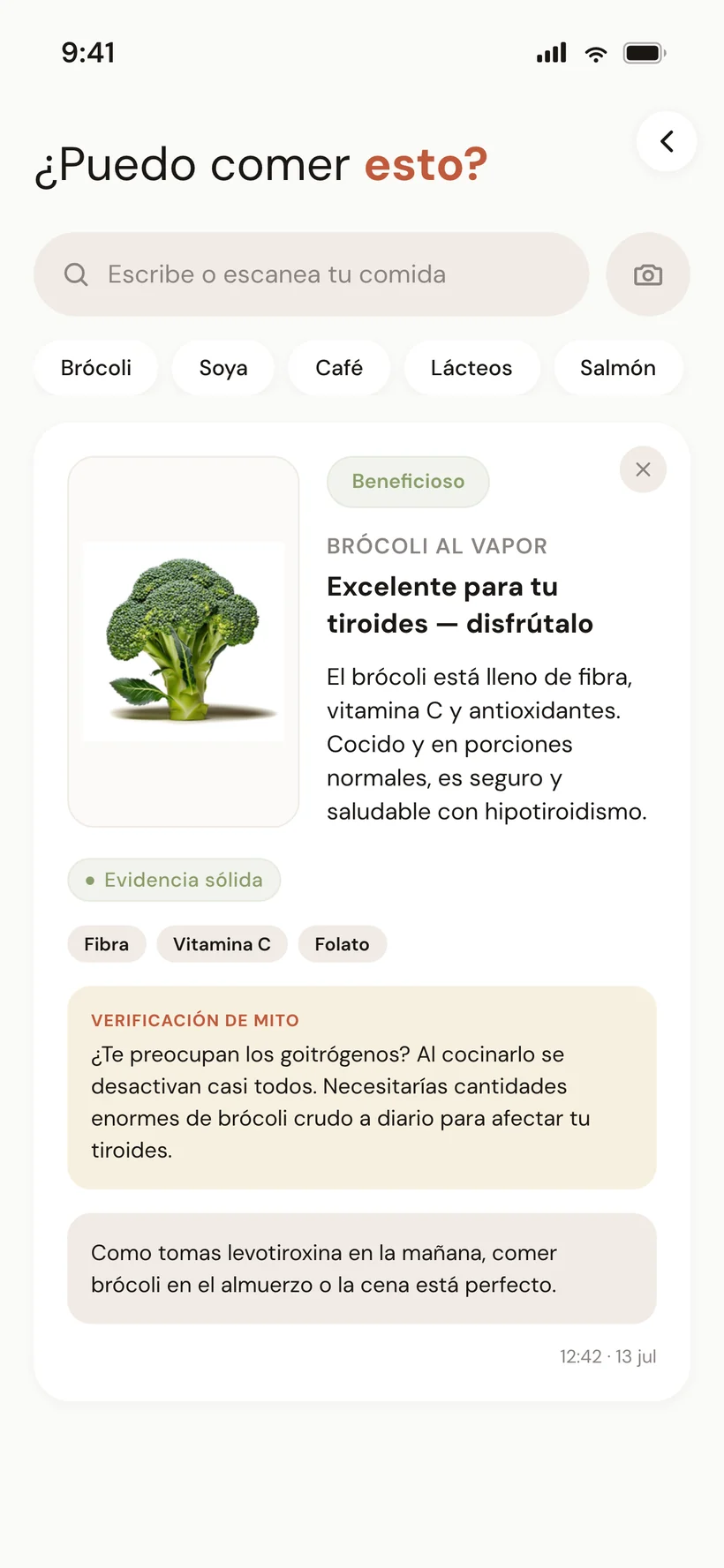 Pantalla "¿Puedo comer esto?" con resultado — indicador verde/ámbar/rojo